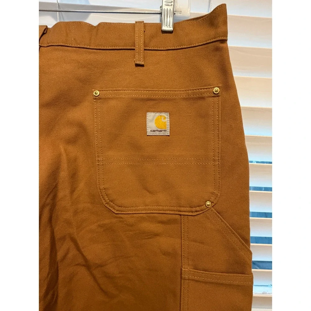 Carhartt loose fit